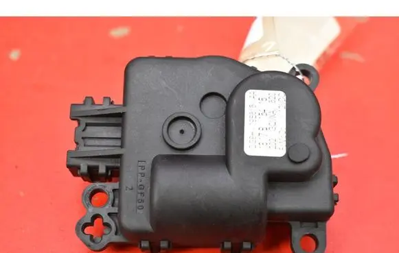 Ford Mondeo MK I Air flap motor/actuator DG9H19E616AA