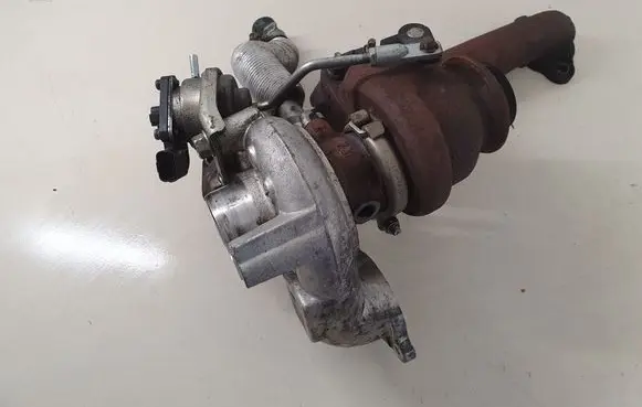 Citroen C4 Cactus Turbo 9673283680