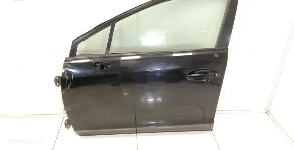Subaru XV Front door