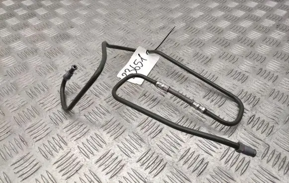 Mercedes-Benz E C207 W207 Brake booster pipe/hose 