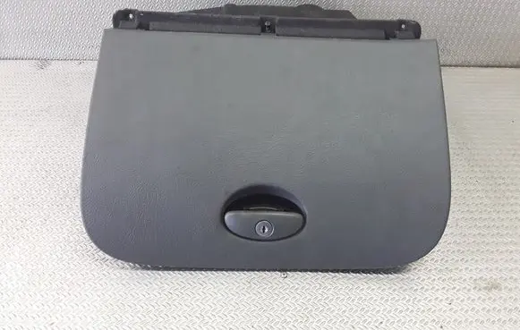 Citroen C5 Glove box 9632612977