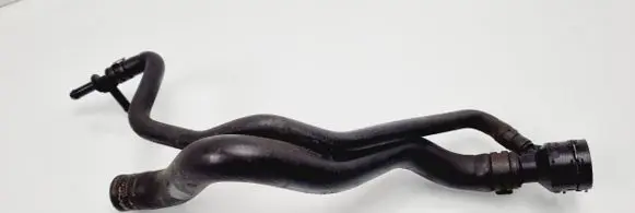 Volkswagen Golf V Engine coolant pipe/hose