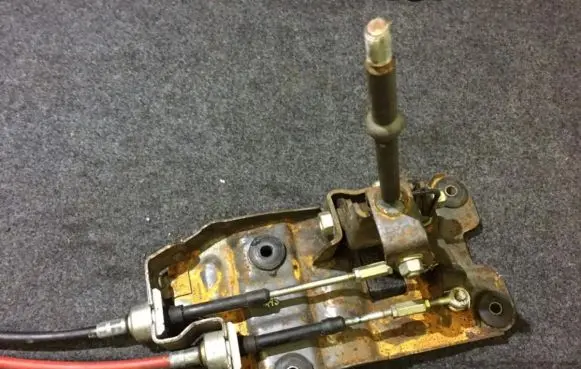 Hyundai Lantra I Gear shifter/selector