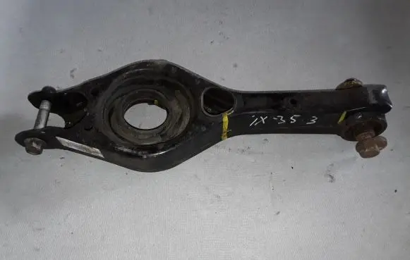 Hyundai ix35 Rear upper control arm/wishbone 552203U800