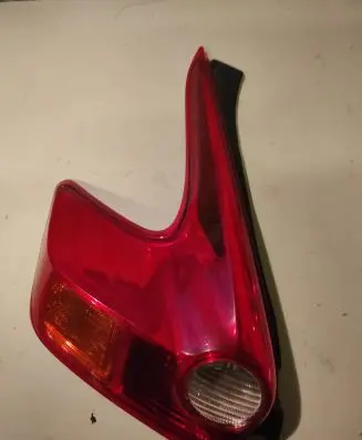 Nissan Juke I F15 Rear/tail lights