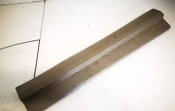 Nissan X-Trail T30 Front sill trim cover 769518h300 6h11-5452-100