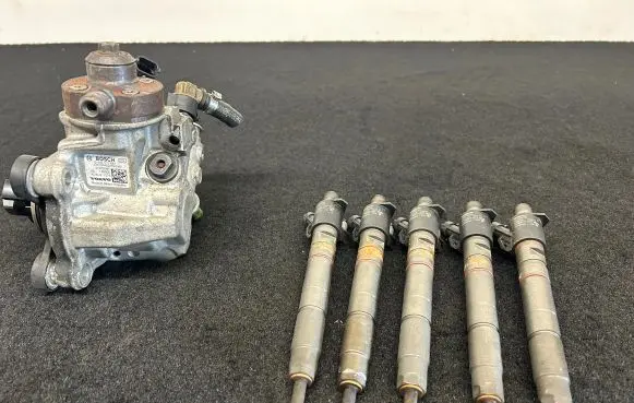 Volvo XC60 Fuel injection system set 312726690 0445116
