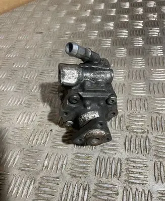 Audi A4 S4 B8 8K Power steering pump 8K0145154G 7651955145