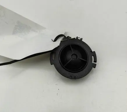 Audi A5 8T 8F Front door speaker 8T0035399