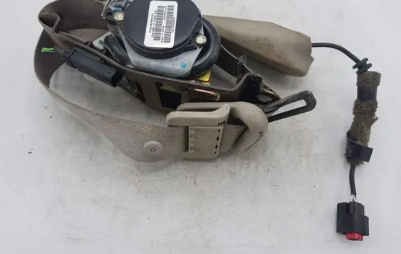 Chrysler Pacifica Front seatbelt P0XF981L2AE TA21035KDBEZ