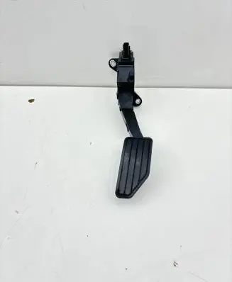 Subaru Outback (BT) Accelerator throttle pedal 36010AN02A 31301671090 22026A1C