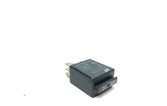 Audi A3 S3 A3 Sportback 8P Other relay 7M0951253C
