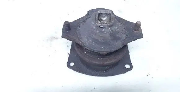 Honda Accord Engine mount bracket