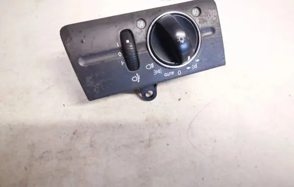 Light switch