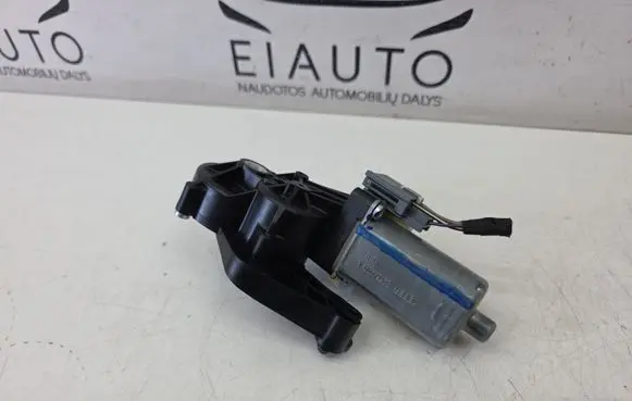 Mercedes-Benz GL X166 Seat adjustment motor 826649994