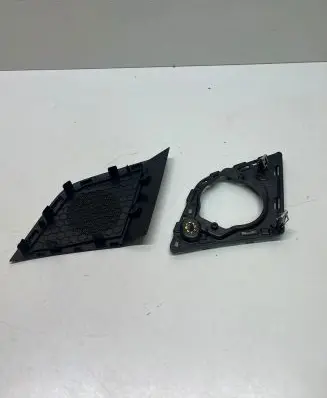 Audi Q7 4M Side speaker trim/cover 4M0857227
