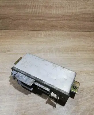 Audi 100 S4 C4 ABS control unit/module 443907379C 0265100037