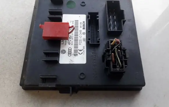 Audi A6 S6 C6 4F Light module LCM 4F0907279B F005V00449