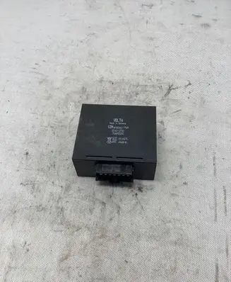 Toyota Corolla Verso AR10 Tow bar trailer control unit/module 85451232