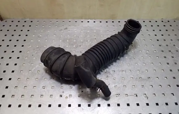 Mitsubishi Pajero Turbo air intake inlet pipe/hose