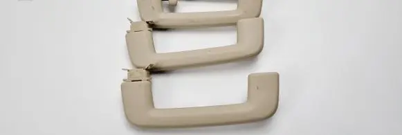 Volvo V70 A set of handles for the ceiling 13550