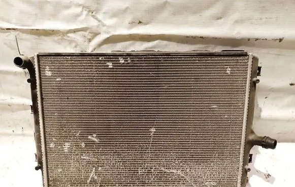 Coolant radiator