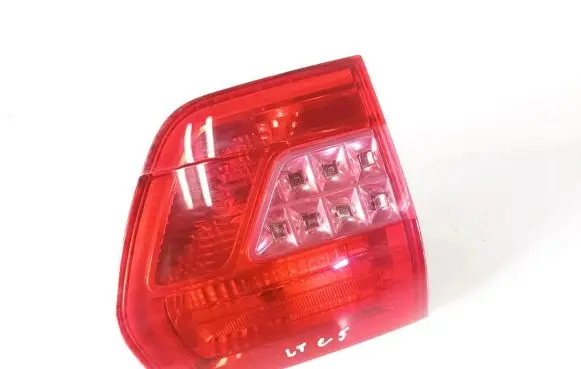 Citroen C5 Tailgate rear/tail lights