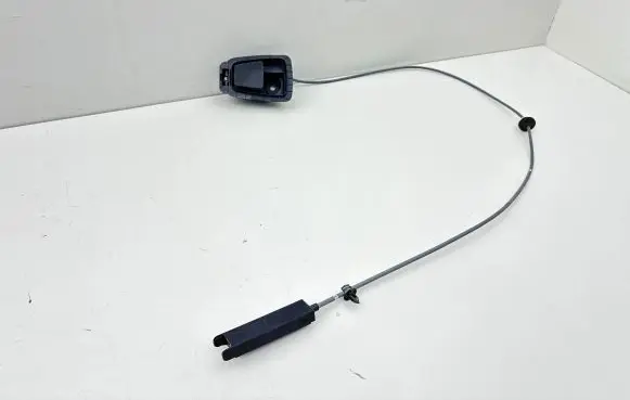 Volvo XC60 Engine bonnet (hood) release handle 32277309 32277310