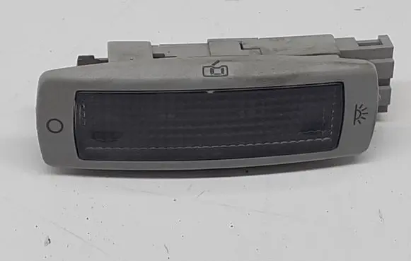 Volkswagen PASSAT B5 Rear seat light 3B0947291