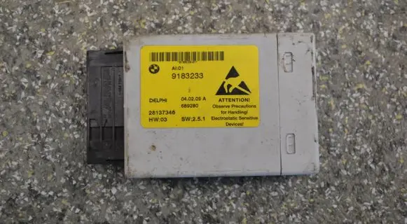 BMW 5 E60 E61 Center console control module 9183233