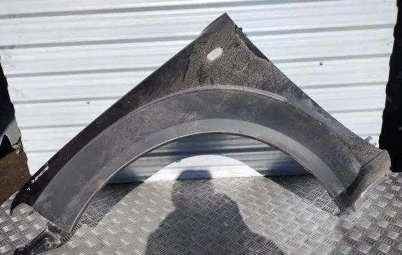 Nissan Pathfinder R51 Fender