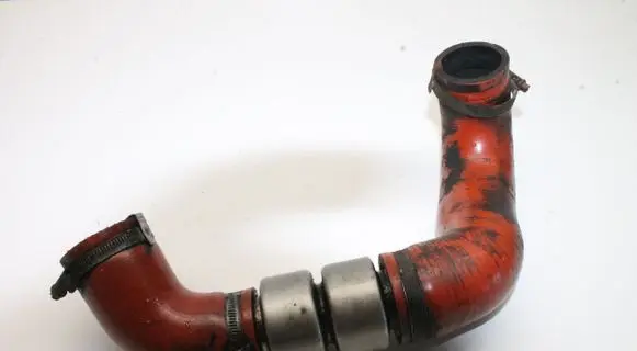 Ford Kuga II Intercooler hose/pipe