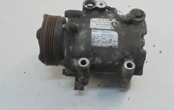Suzuki SX4 Air conditioning (A/C) compressor (pump) 9520062JA0