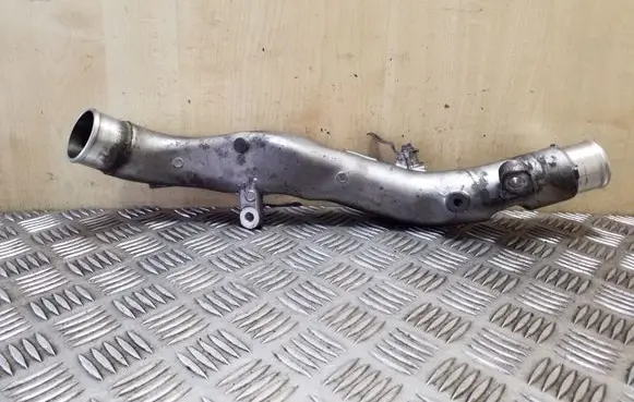 Toyota Avensis T270 Intercooler hose/pipe