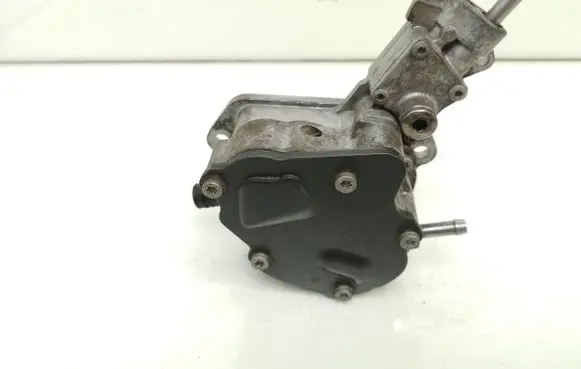 Skoda Roomster (5J) Fuel injection high pressure pump 038145209N
