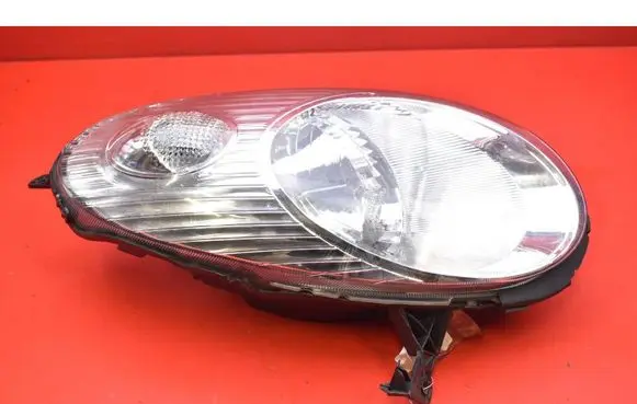 Nissan Micra Headlight/headlamp 0000