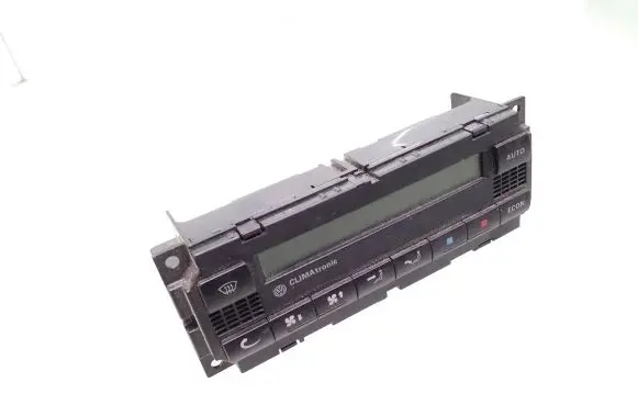 Volkswagen Golf IV Climate control unit