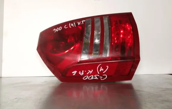 Chrysler 300 - 300C Rear/tail lights DCA00158622