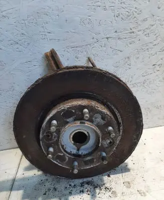 KIA Carnival Front wheel hub