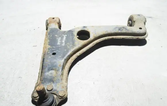 KIA Sorento Front control arm