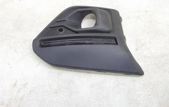 Dacia Sandero III Front bumper lower grill EABM261A29