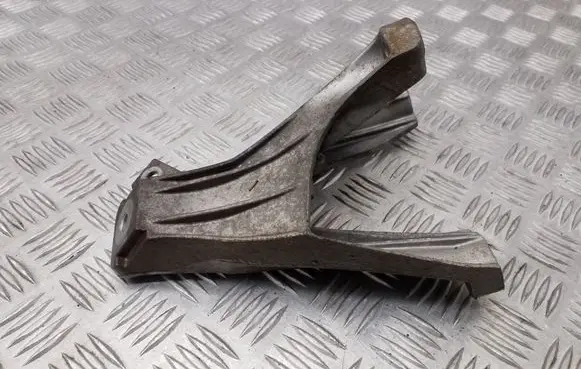 Audi A6 S6 C6 4F Engine mounting bracket 4F0199308P