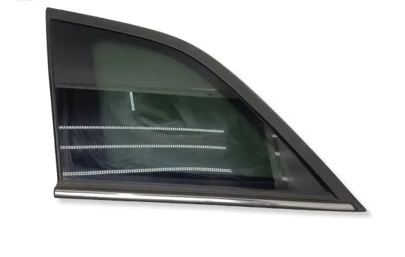 Chrysler Pacifica Rear side window 