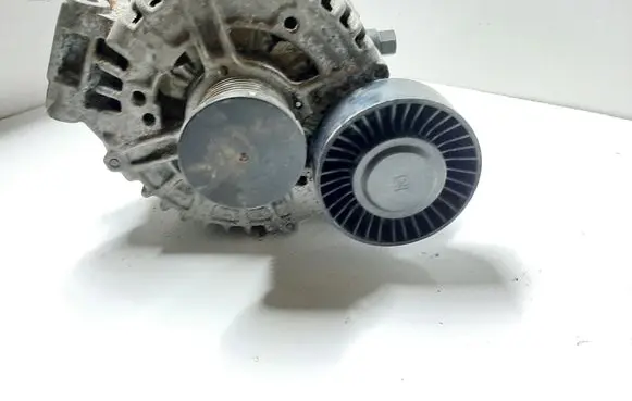 BMW 3 E90 E91 Generator/alternator 0121715017 7550469
