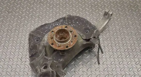 BMW 5 F10 F11 Front wheel hub 2284375 2284053