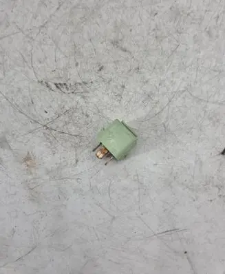 BMW 5 E34 Other relay 023133539222 8366600