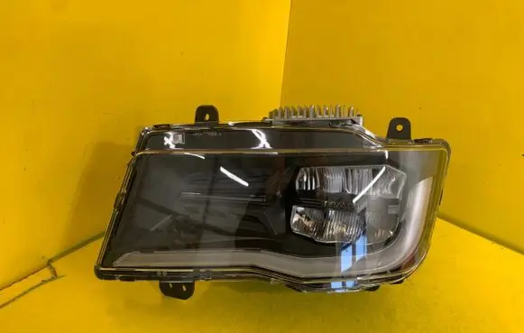 Man TGE 1gen Headlight/headlamp 81251016861