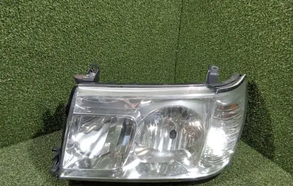Toyota Land Cruiser (J100) Headlight/headlamp 451335 9922681017