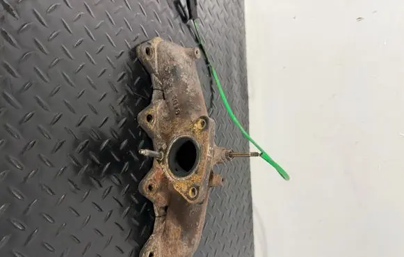 Jaguar XF X260 Exhaust manifold G4D39430CB