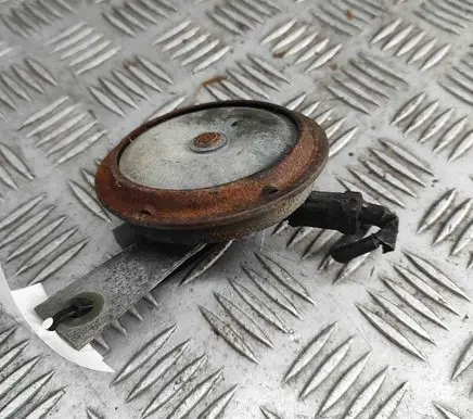 Nissan Patrol Y61 Horn signal 25610VC305
